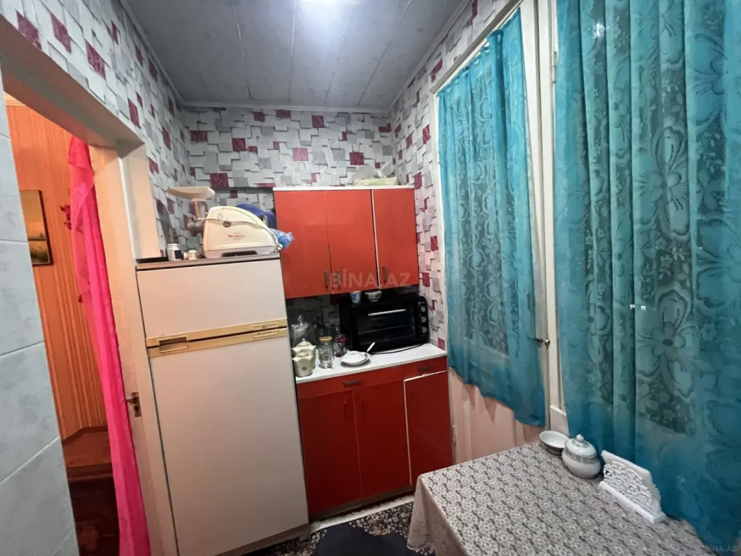 Satılır 2 otaqlı mənzil 60 m²