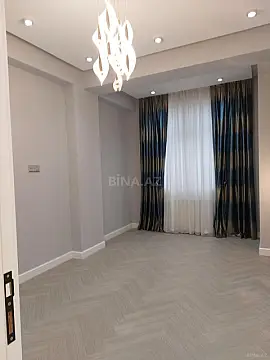 Satılır 4 otaqlı mənzil 141 m² — Bakı, Memar Əcəmi yanı 4 otaq 141.00 m²