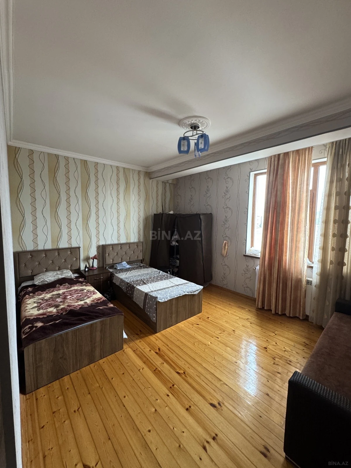 Kirayə verilir 2 otaqlı mənzil 70 m²