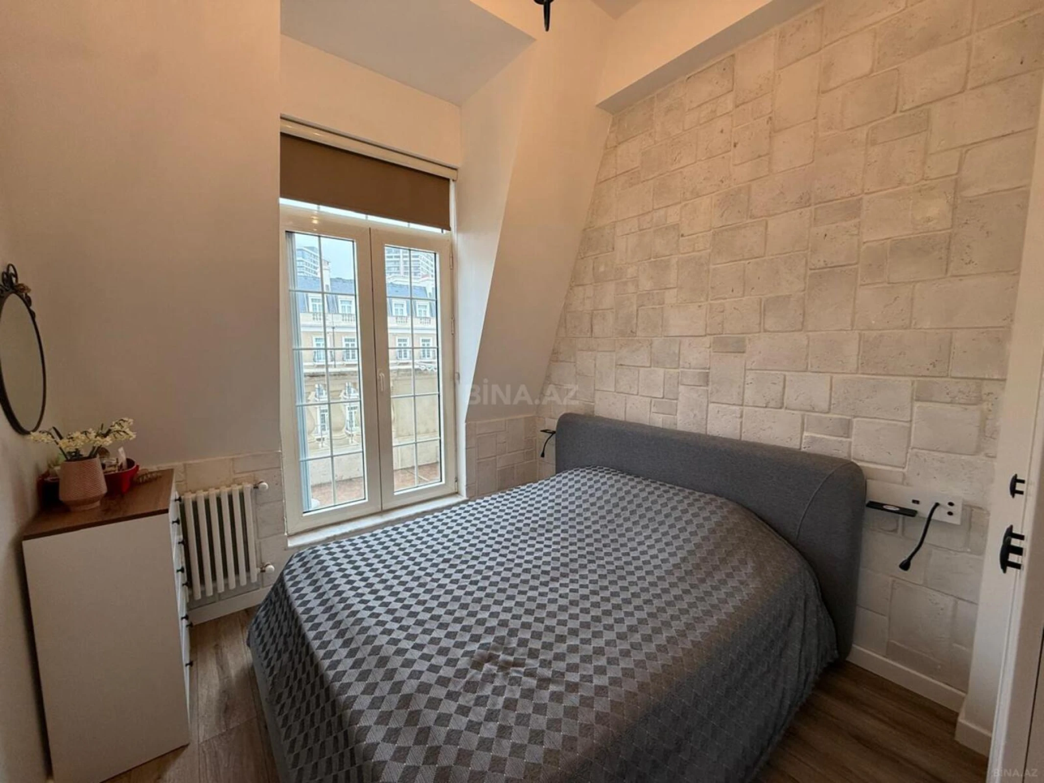 Satılır 3 otaqlı mənzil 68 m²