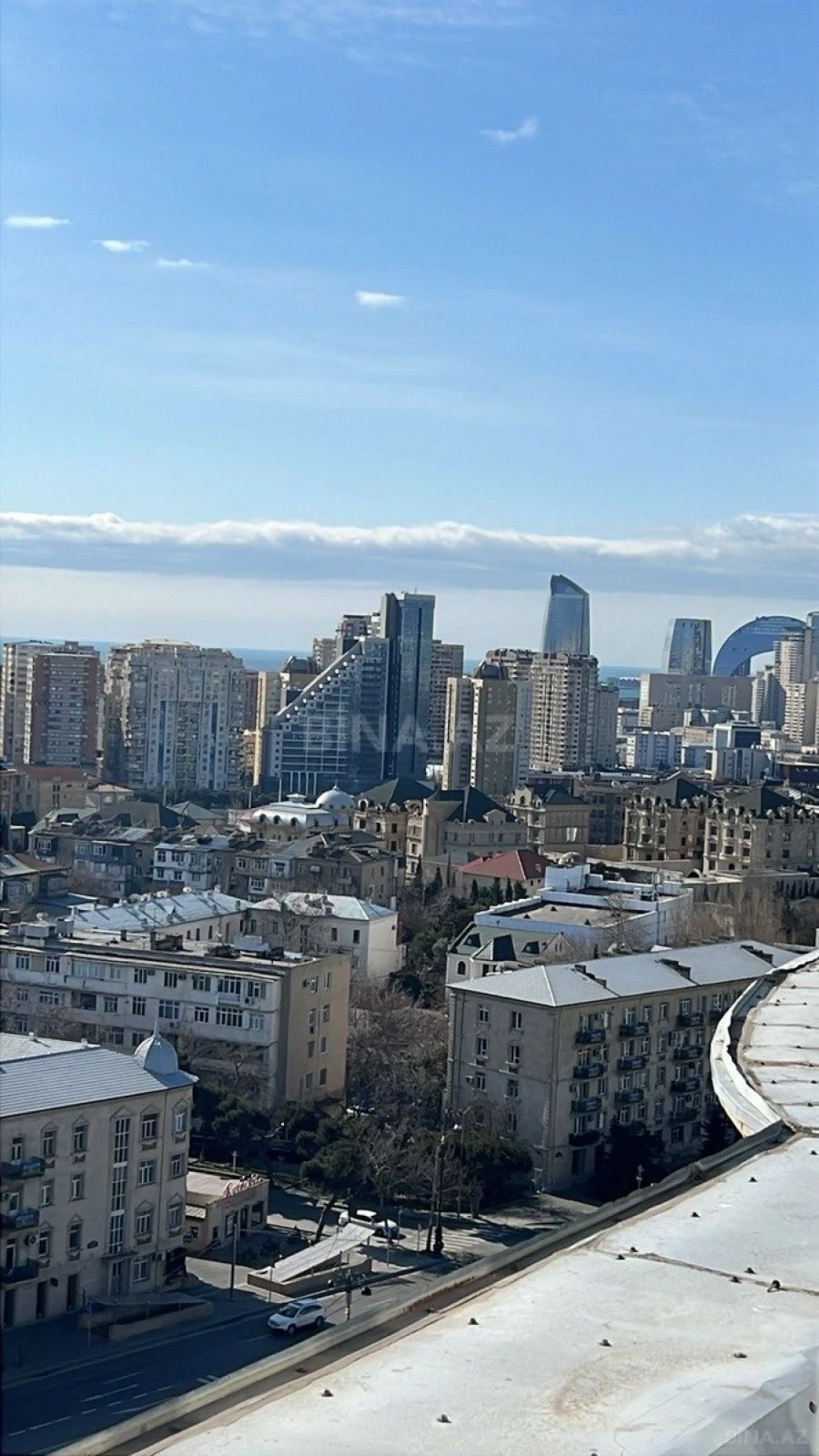 Satılır 2 otaqlı mənzil 68 m²