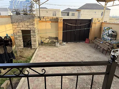 Satılır 3 otaqlı həyət evi 90 m²