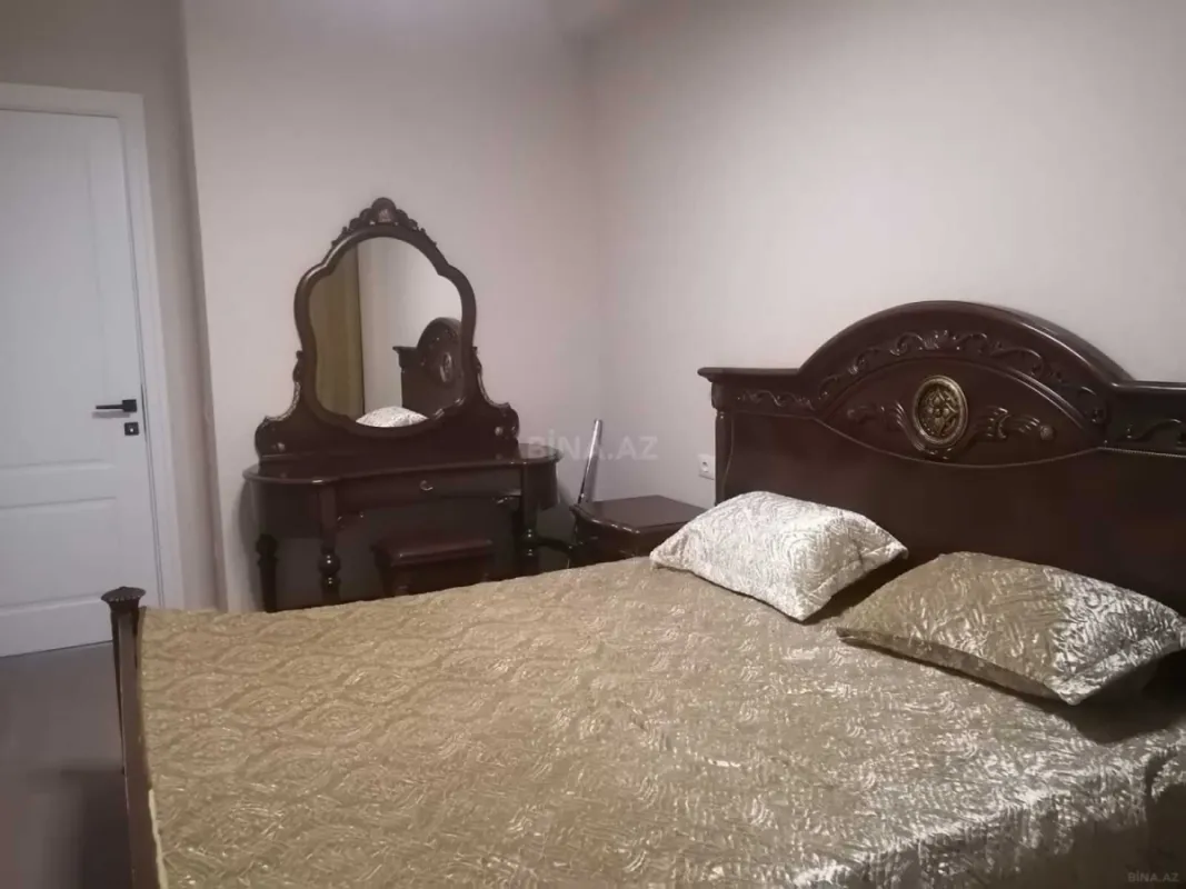 Kirayə verilir 3 otaqlı mənzil 76 m²