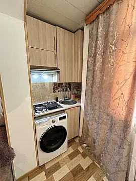 Satılır 1 otaqlı mənzil 38 m²