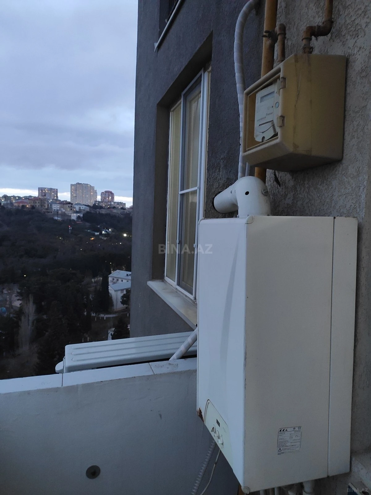 Satılır 2 otaqlı mənzil 64 m²