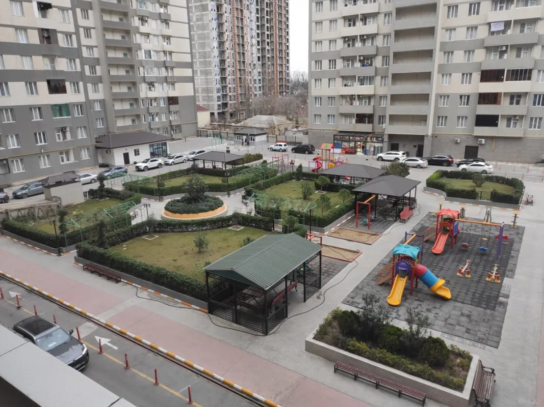 Satılır 2 otaqlı mənzil 64 m²