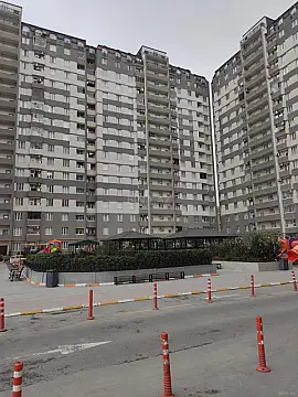 Satılır 2 otaqlı mənzil 64 m²