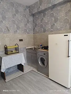Kirayə verilir 2 otaqlı mənzil 38 m²