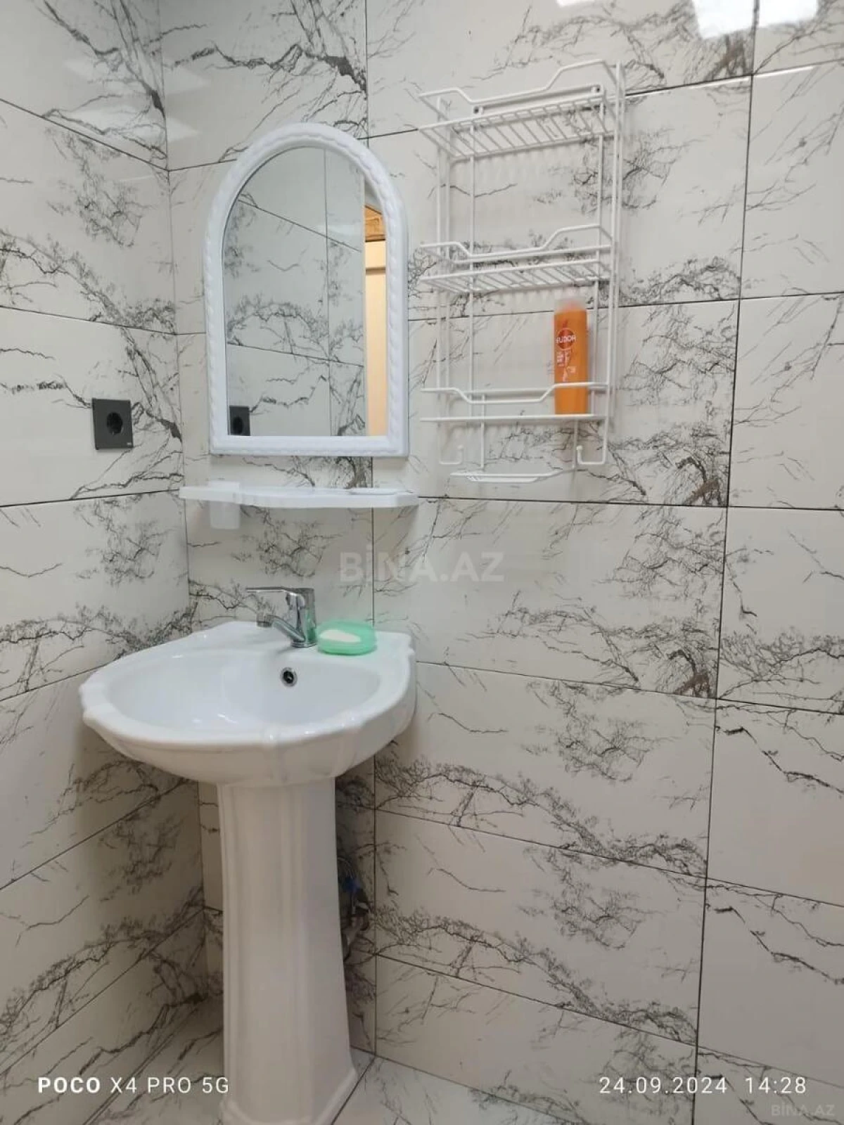 Kirayə verilir 2 otaqlı mənzil 38 m²