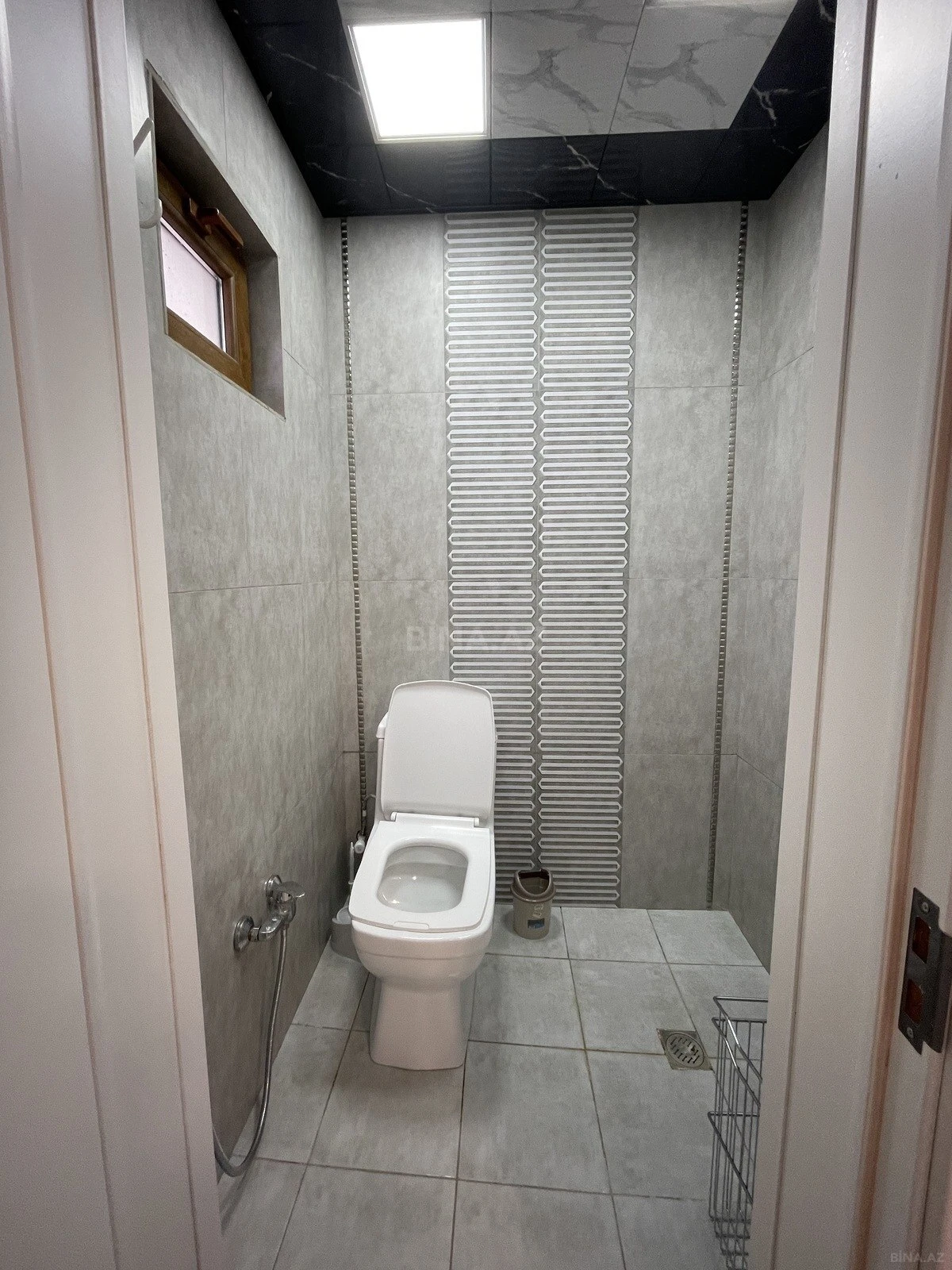 Satılır 4 otaqlı həyət evi 200 m²