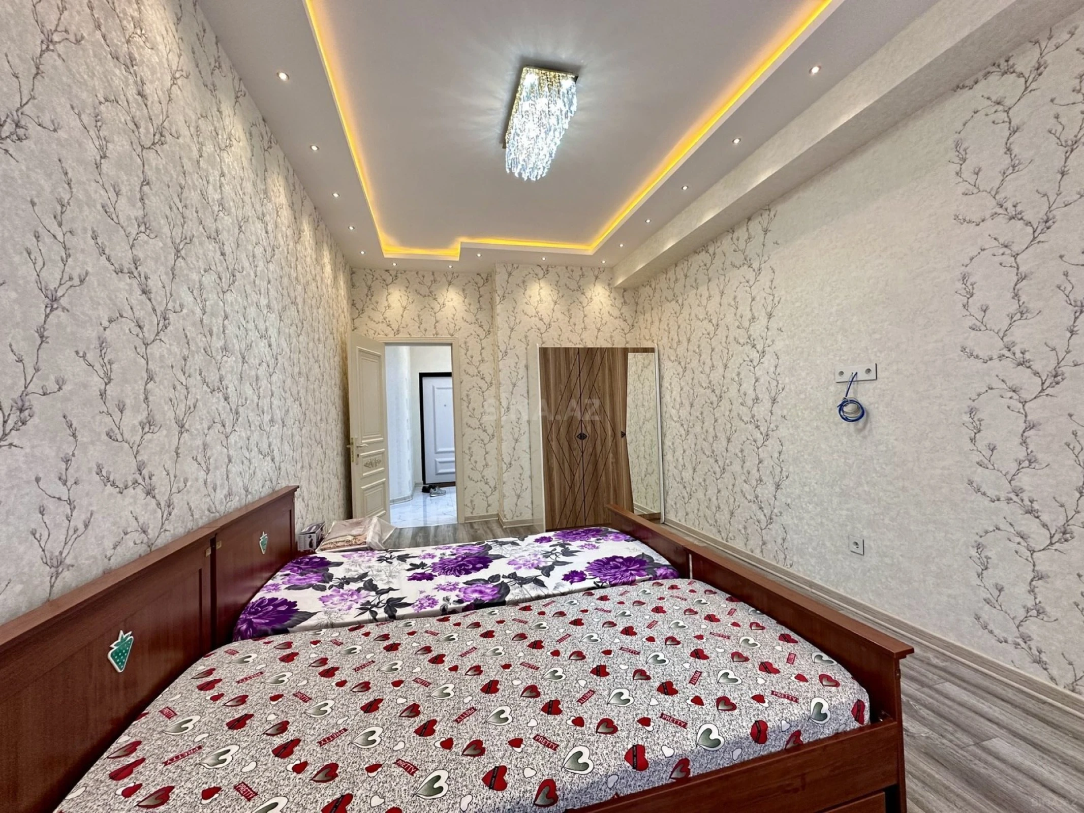 Kirayə verilir 3 otaqlı mənzil 110 m²