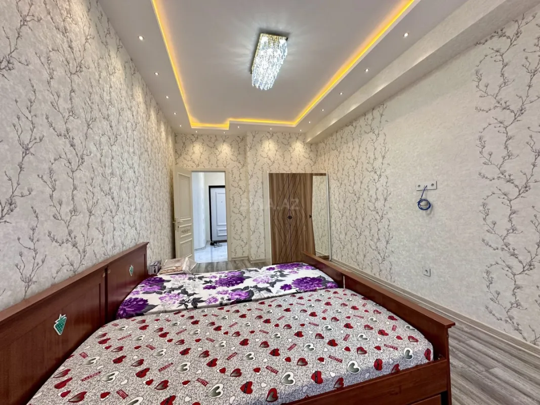 Kirayə verilir 3 otaqlı mənzil 110 m²