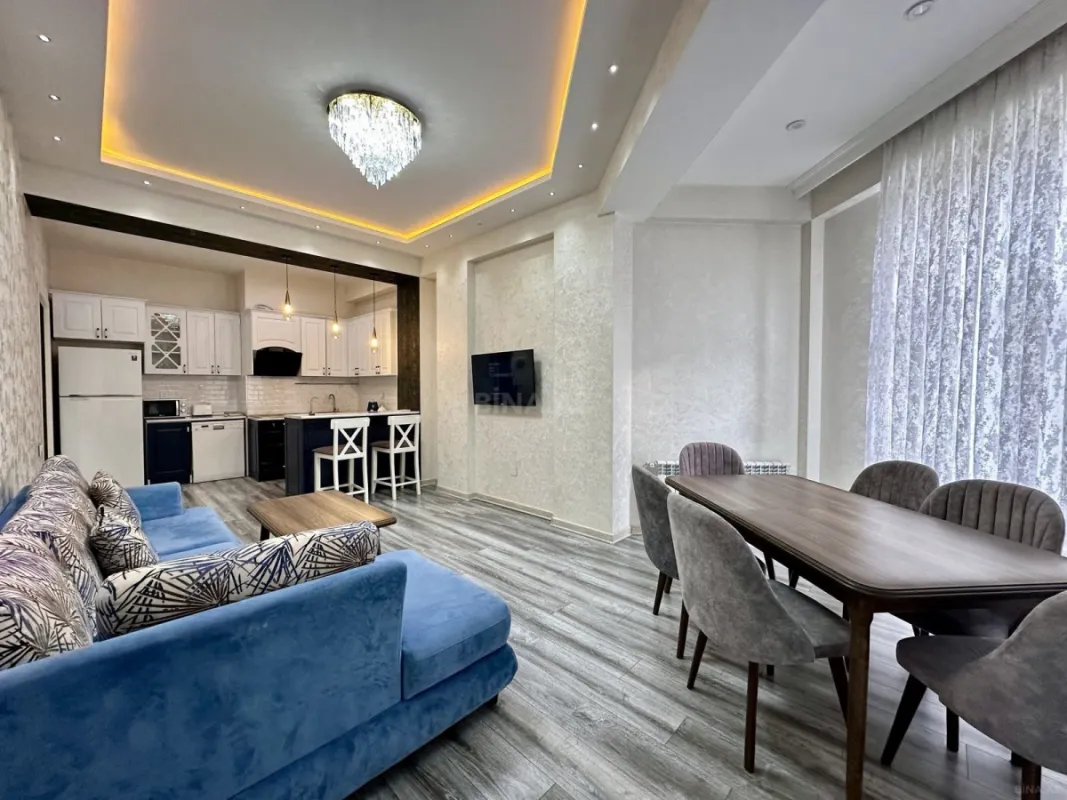 Kirayə verilir 3 otaqlı mənzil 110 m²