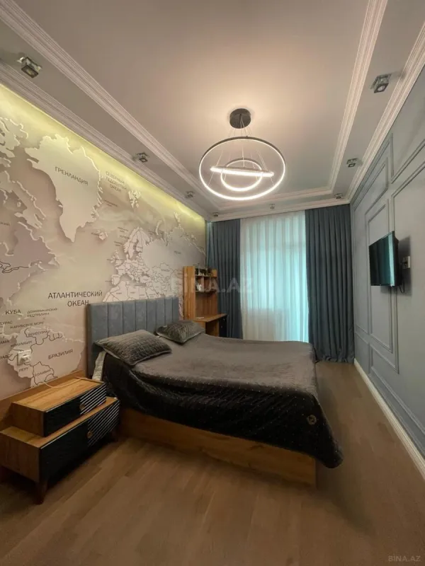 Satılır 3 otaqlı mənzil 181 m²