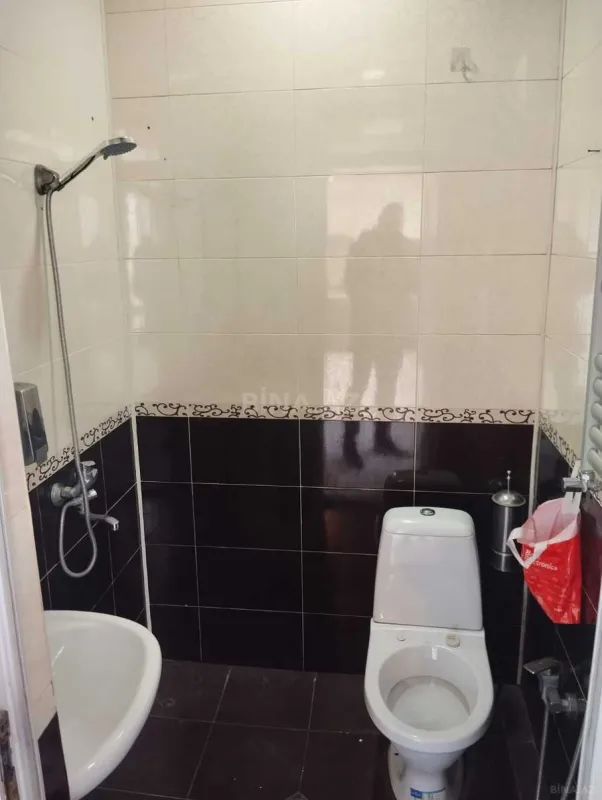 Kirayə verilir 2 otaqlı həyət evi 60 m²