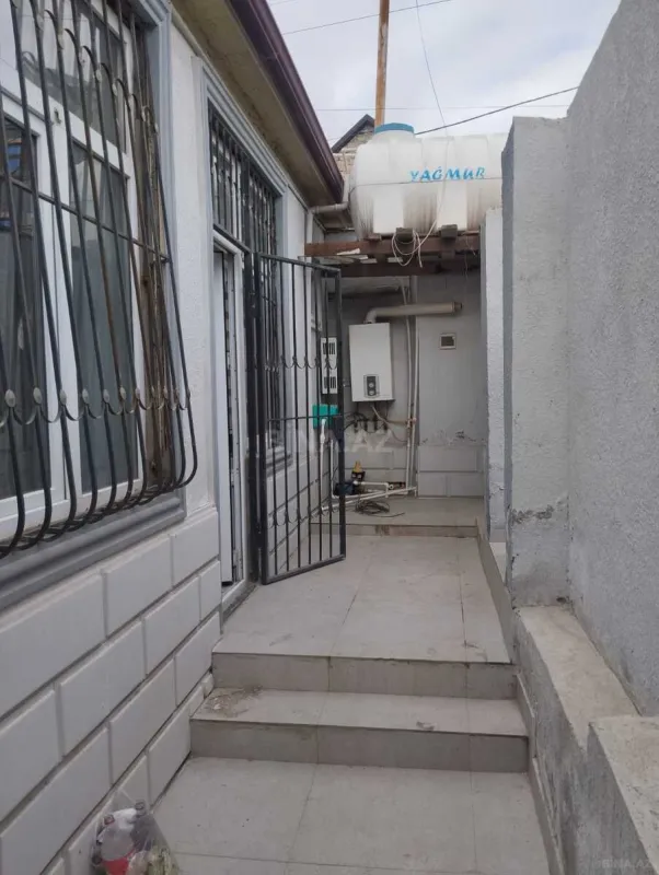 Kirayə verilir 2 otaqlı həyət evi 60 m²