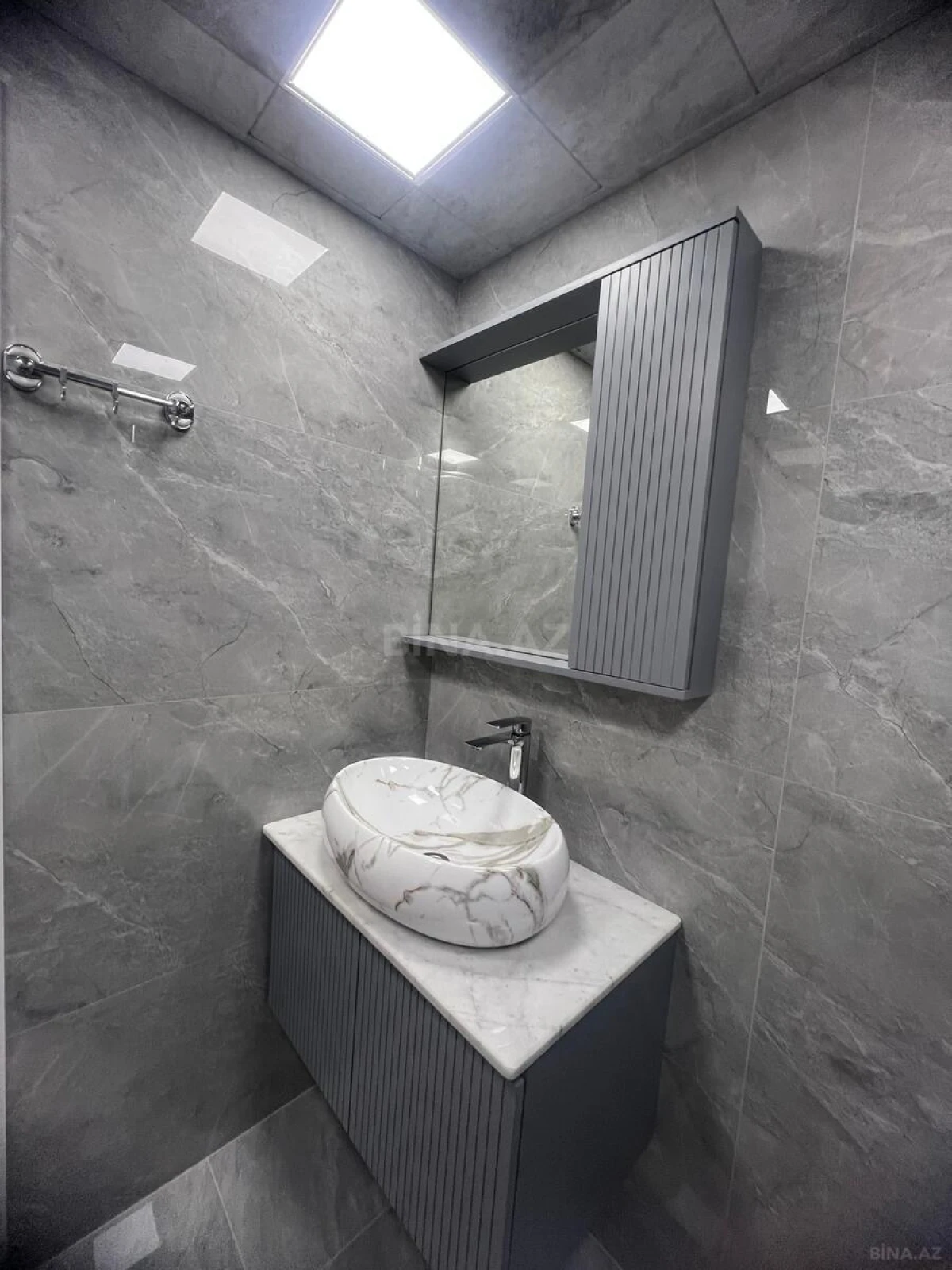 Satılır 3 otaqlı mənzil 70 m²