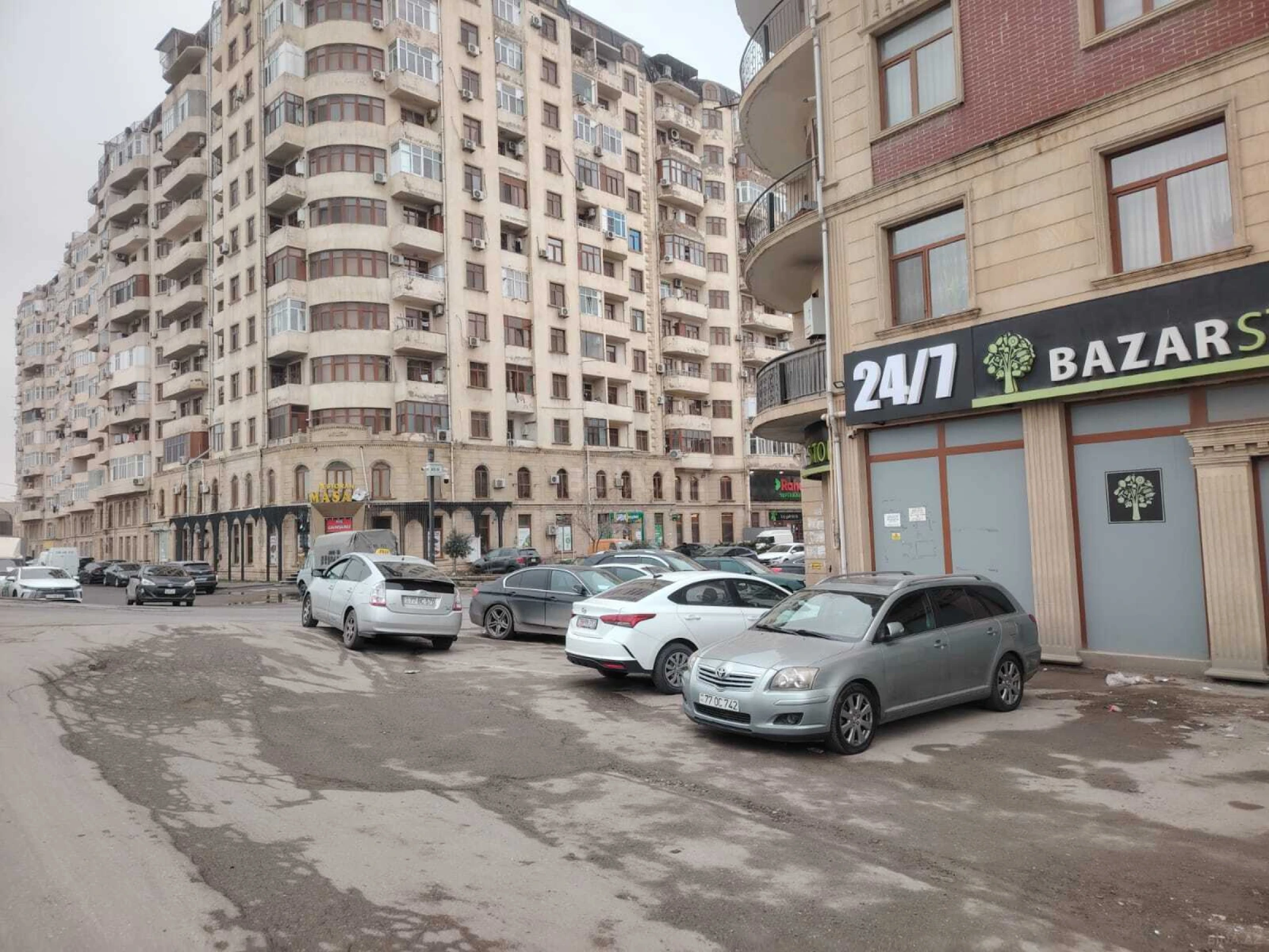 Kirayə verilir 2 otaqlı mənzil 55 m²