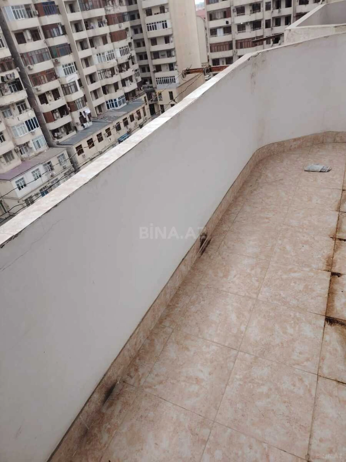 Kirayə verilir 2 otaqlı mənzil 55 m²