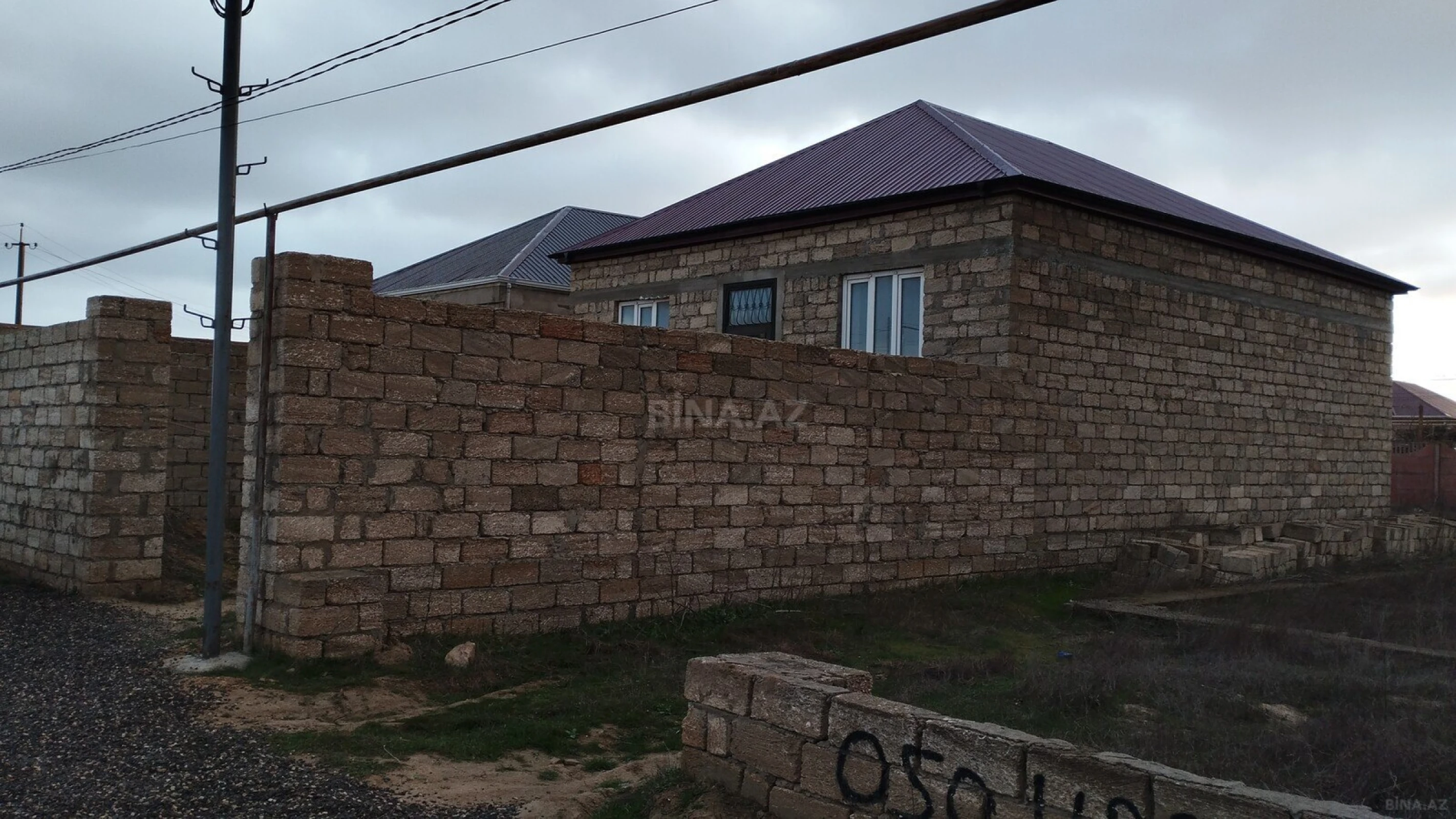 Satılır 4 otaqlı həyət evi 110 m²