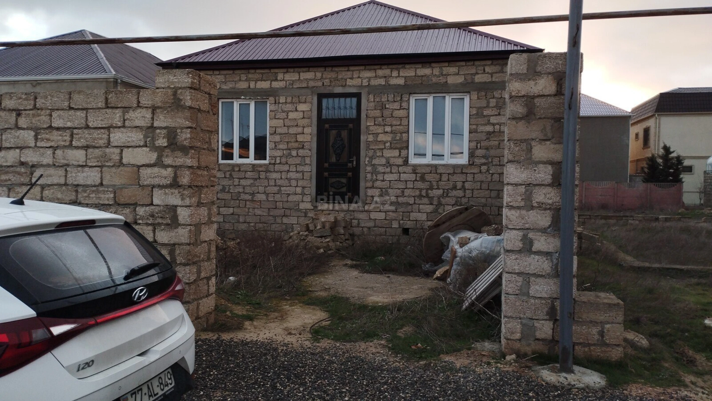 Satılır 4 otaqlı həyət evi 110 m²
