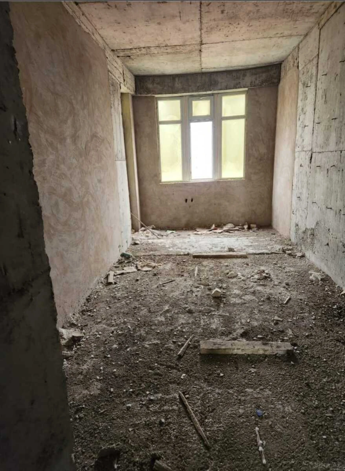 Satılır 3 otaqlı mənzil 163 m²