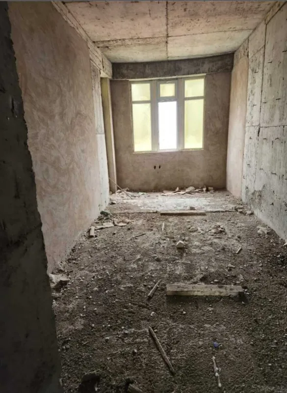 Satılır 3 otaqlı mənzil 163 m²