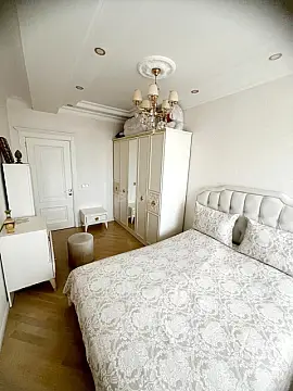 Satılır 3 otaqlı mənzil 90 m²
