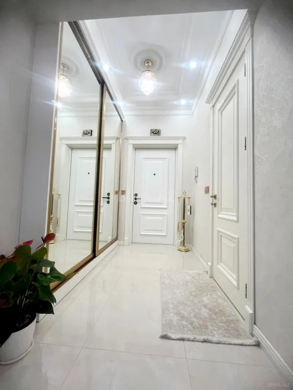 Satılır 3 otaqlı mənzil 90 m²