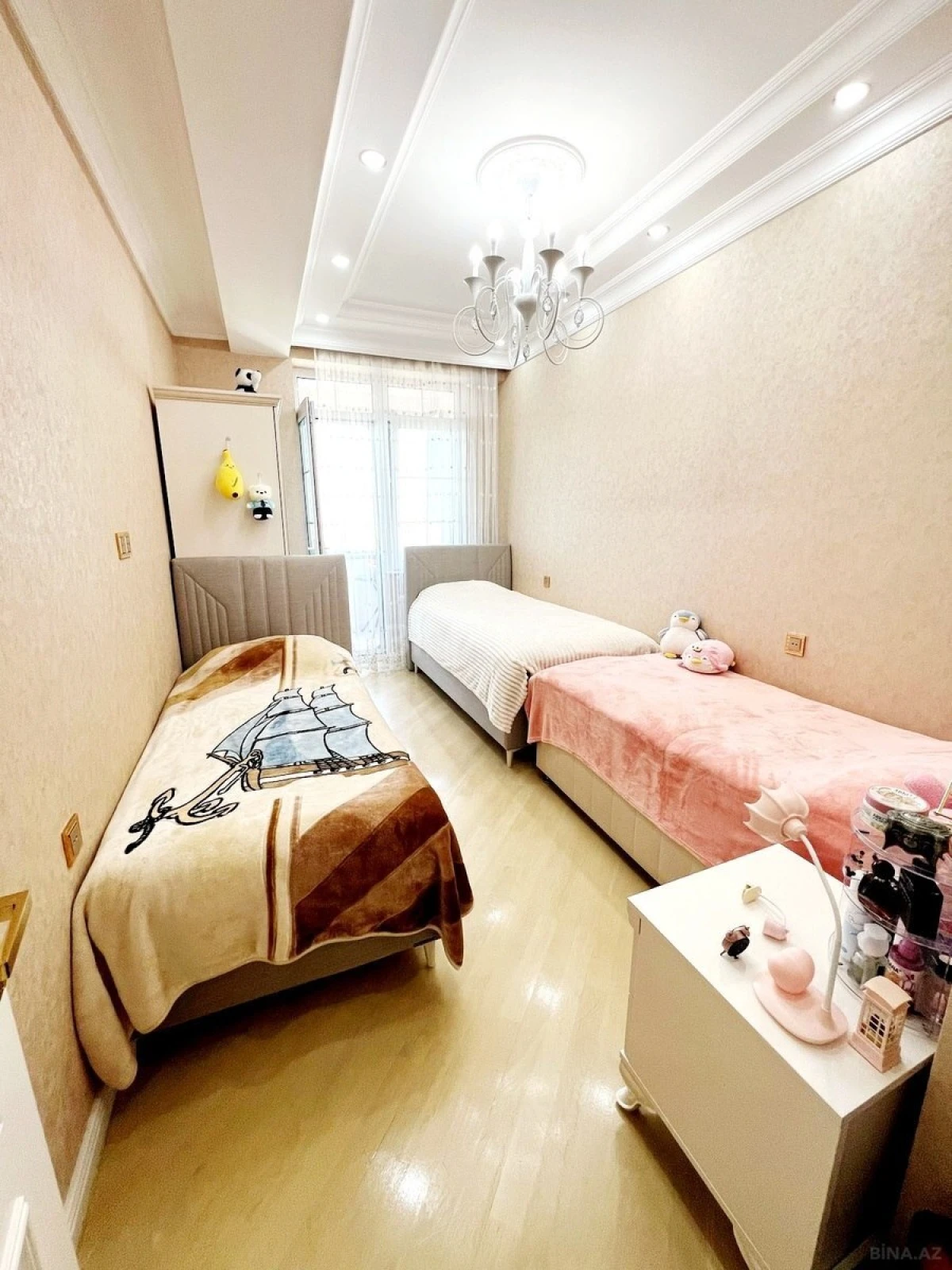 Satılır 3 otaqlı mənzil 90 m²