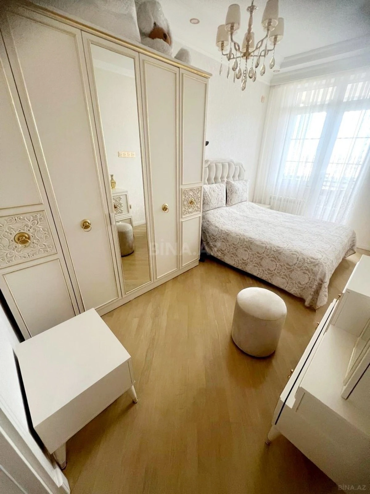 Satılır 3 otaqlı mənzil 90 m²