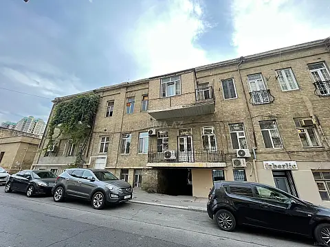 Kirayə verilir 2 otaqlı mənzil 45 m² — Bakı, Bayıl 2 otaq 45.00 m²