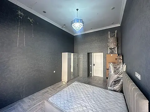 Kirayə verilir 2 otaqlı mənzil 45 m²