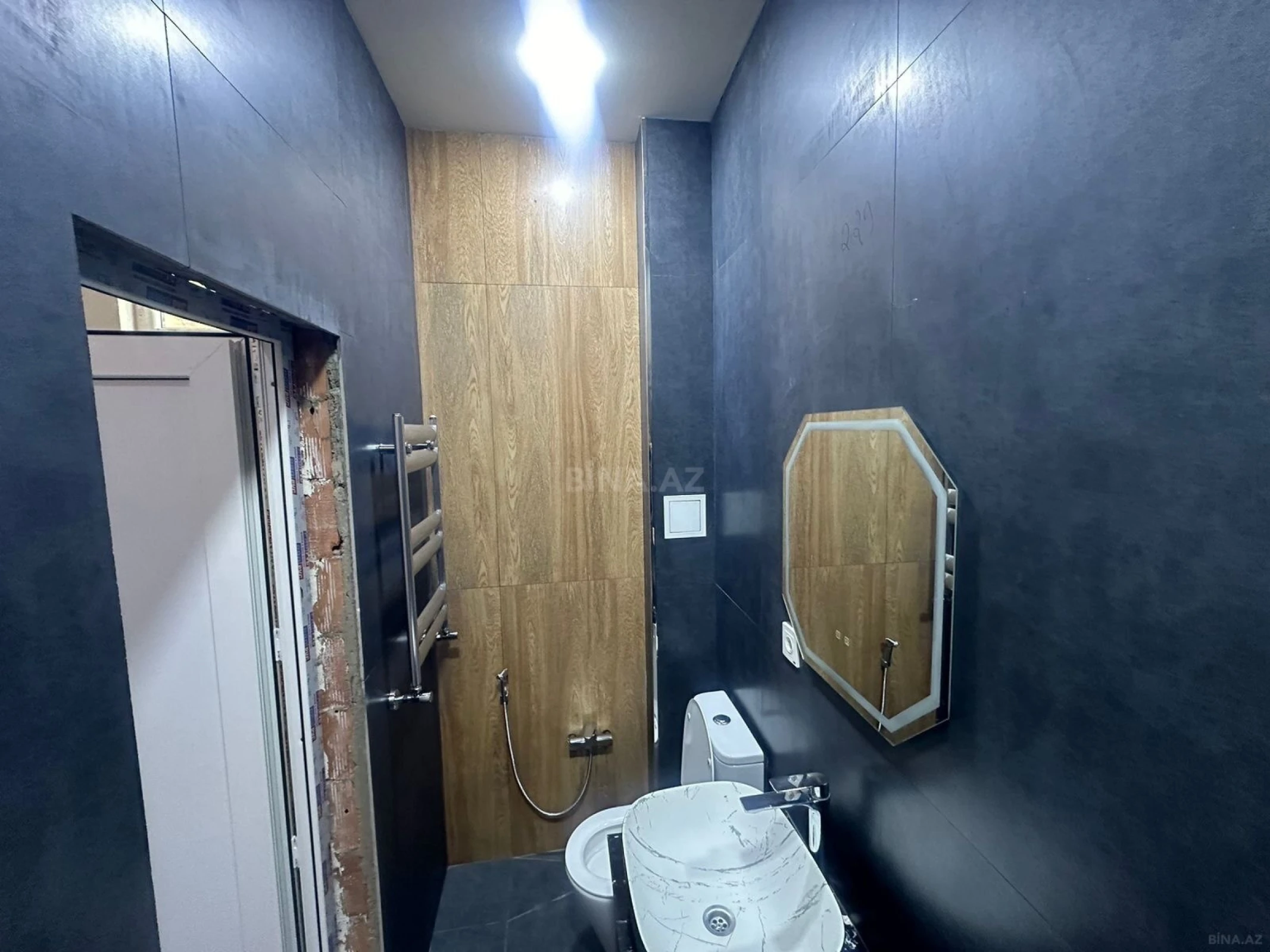 Kirayə verilir 2 otaqlı mənzil 45 m²