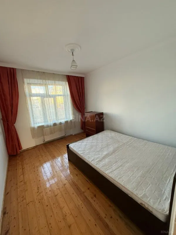 Kirayə verilir 2 otaqlı mənzil 65 m²