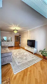 Satılır 3 otaqlı mənzil 85 m²