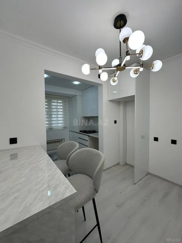 Satılır 2 otaqlı mənzil 60 m²
