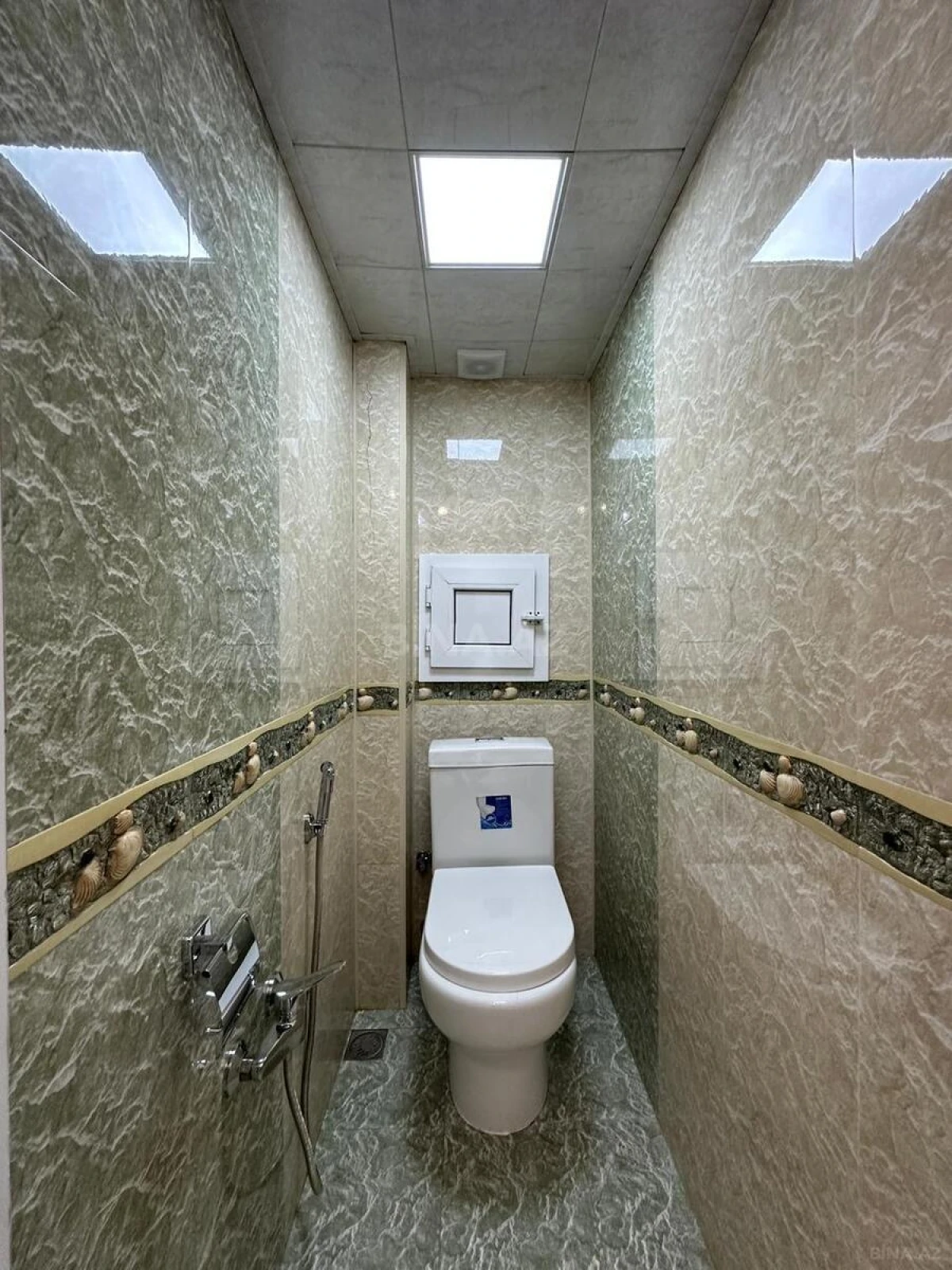 Satılır 2 otaqlı mənzil 60 m²