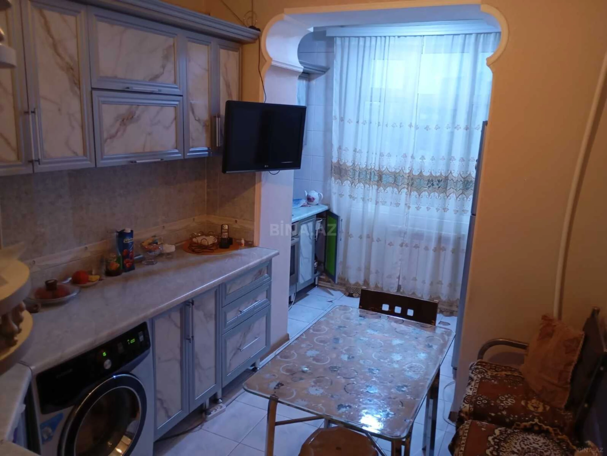 Satılır 4 otaqlı mənzil 100 m²
