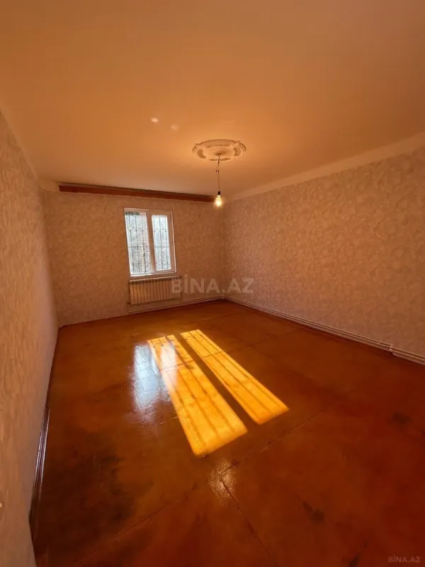 Satılır 2 otaqlı mənzil 62 m²