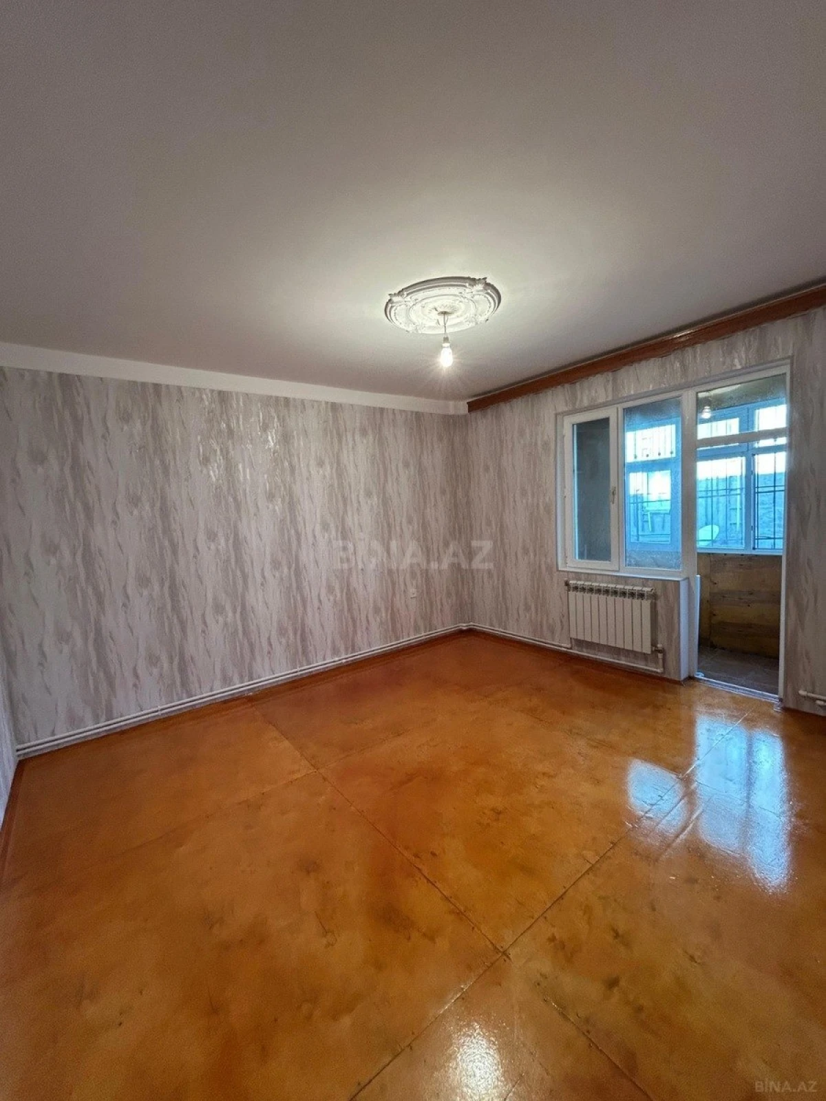 Satılır 2 otaqlı mənzil 62 m²