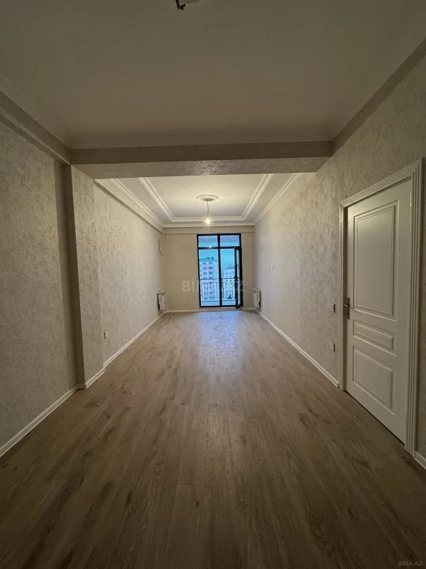 Satılır 2 otaqlı mənzil 77 m²