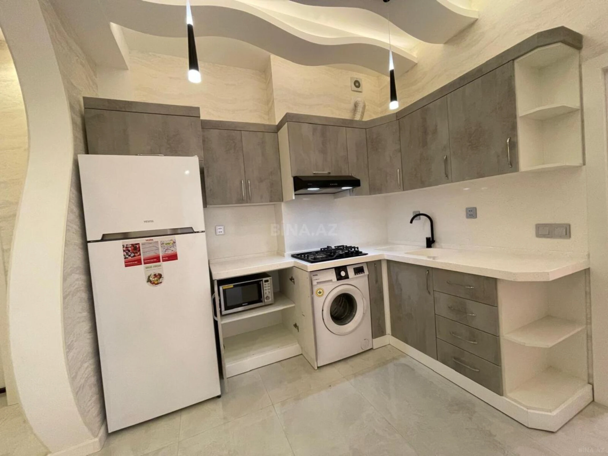 Kirayə verilir 3 otaqlı mənzil 110 m²