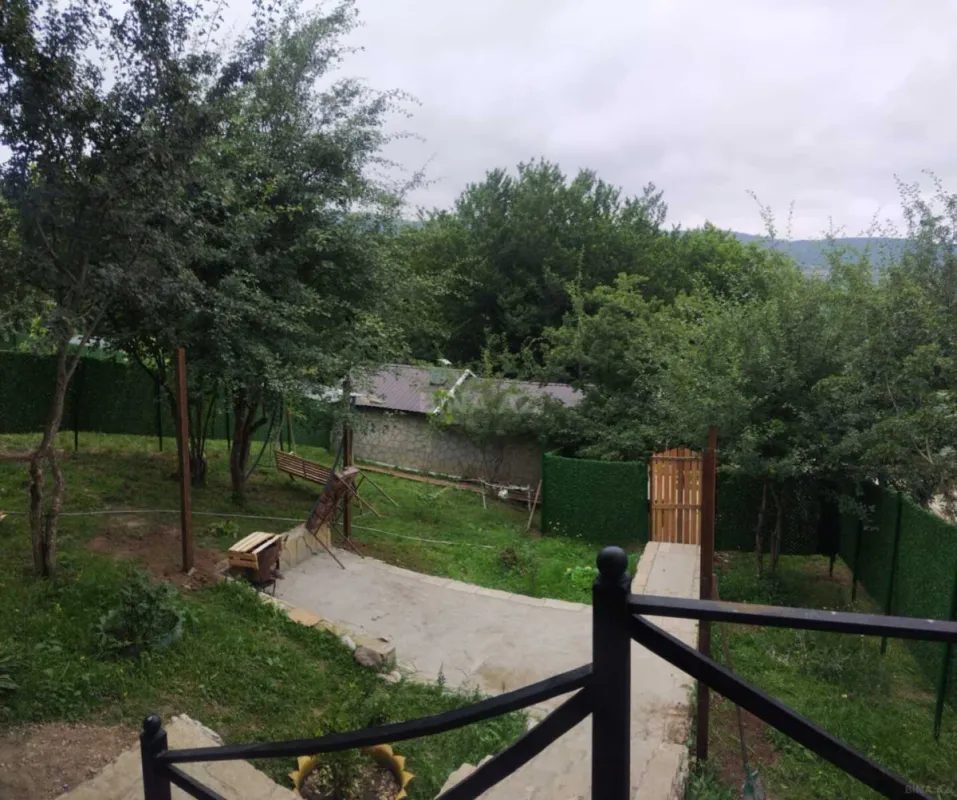 Kirayə verilir 4 otaqlı həyət evi 140 m²