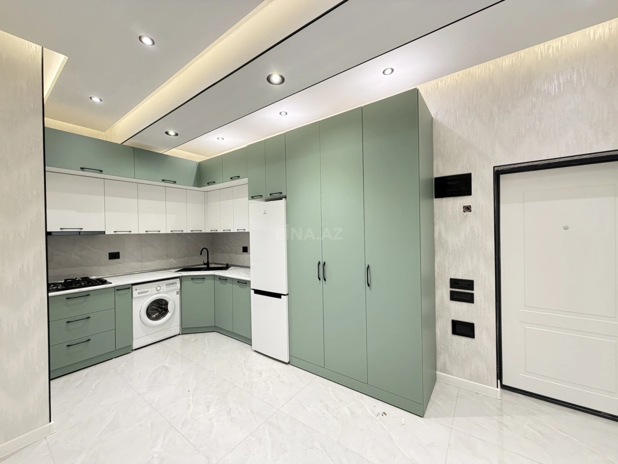 Kirayə verilir 2 otaqlı mənzil 60 m²