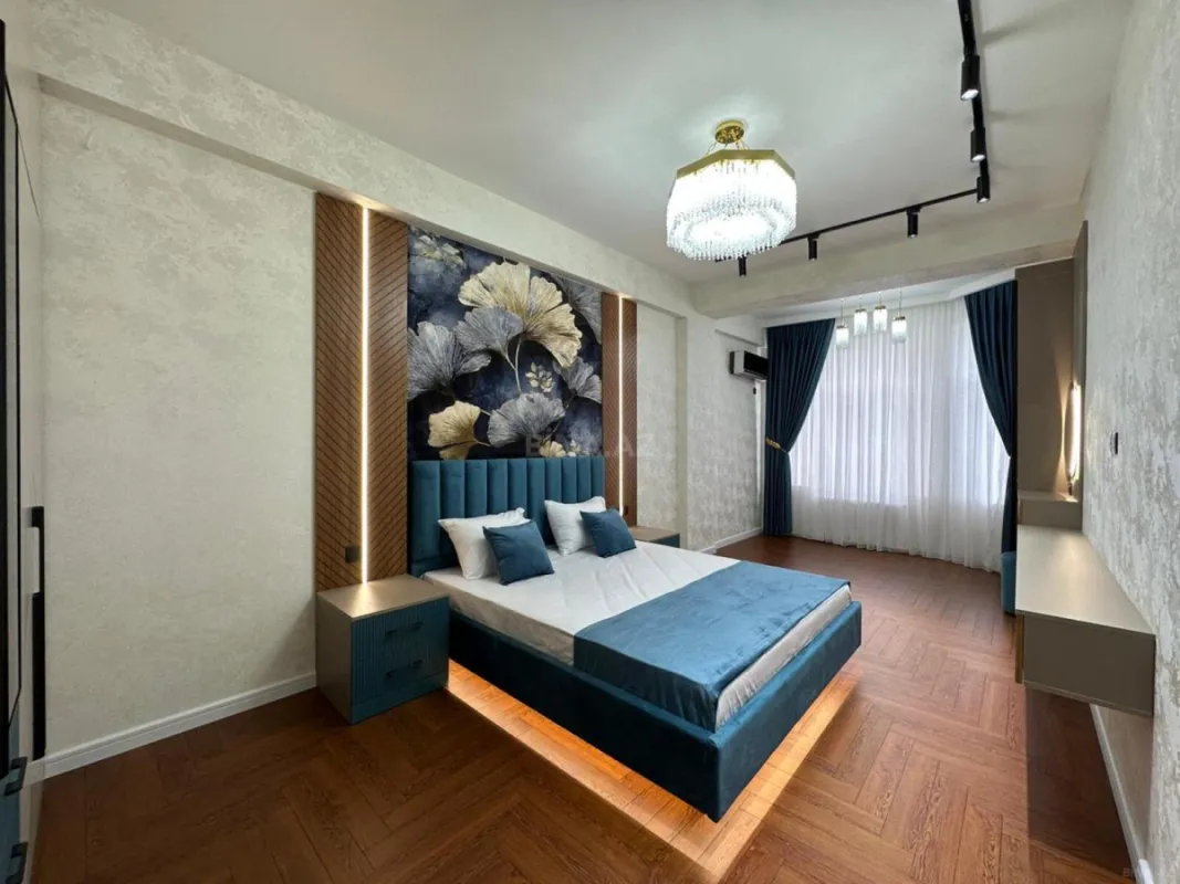 Satılır 3 otaqlı mənzil 96 m²