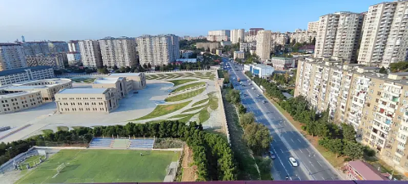 Satılır 4 otaqlı mənzil 128 m²