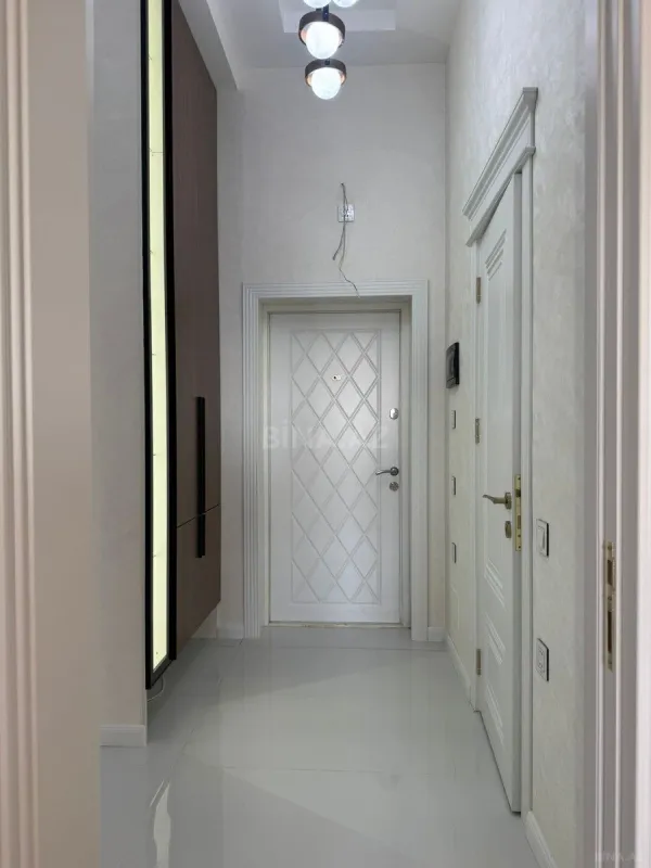 Kirayə verilir 2 otaqlı mənzil 65 m²