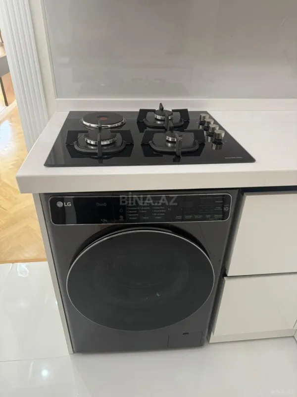 Kirayə verilir 2 otaqlı mənzil 65 m²