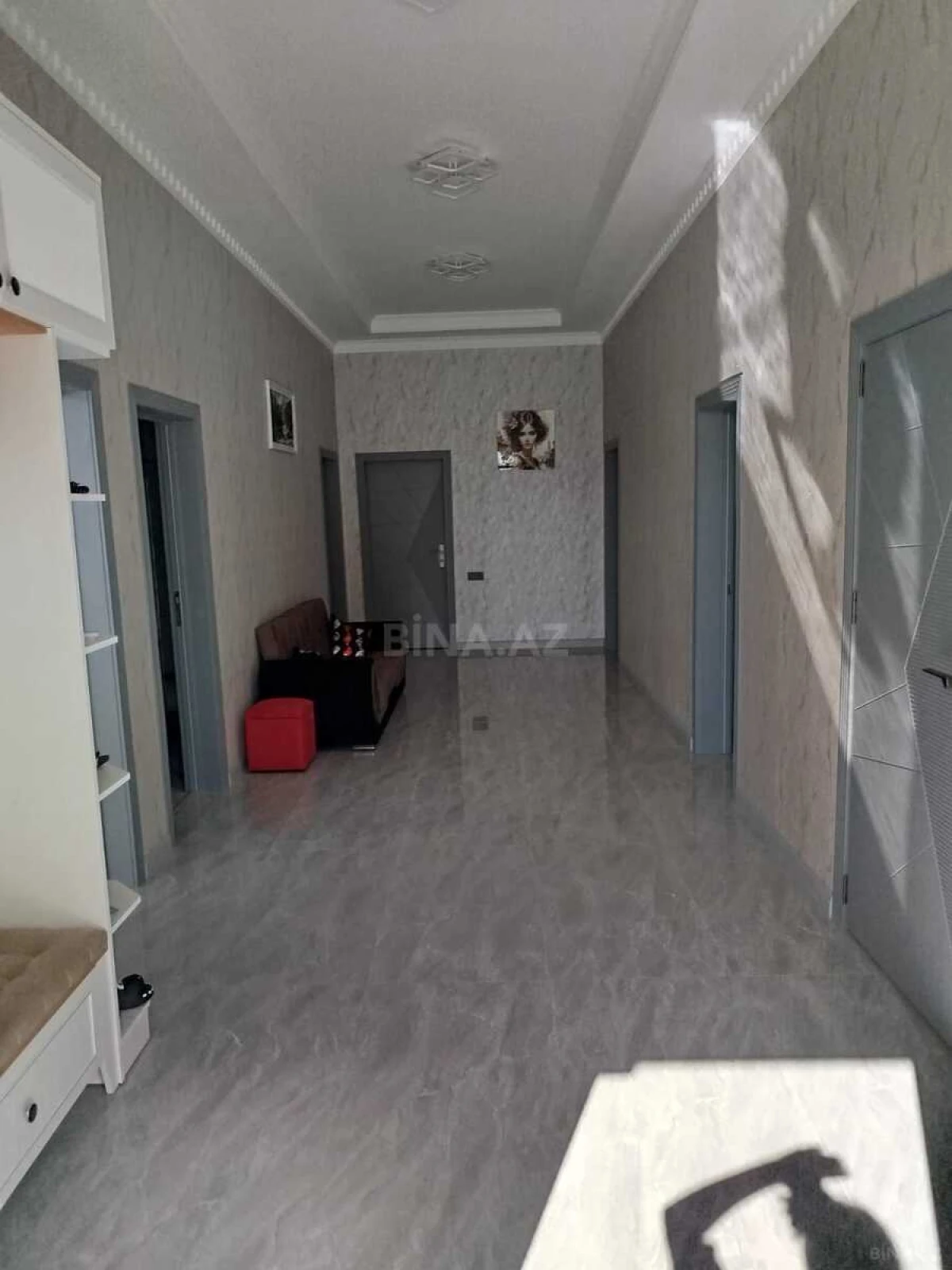 Kirayə verilir 4 otaqlı həyət evi 200 m²